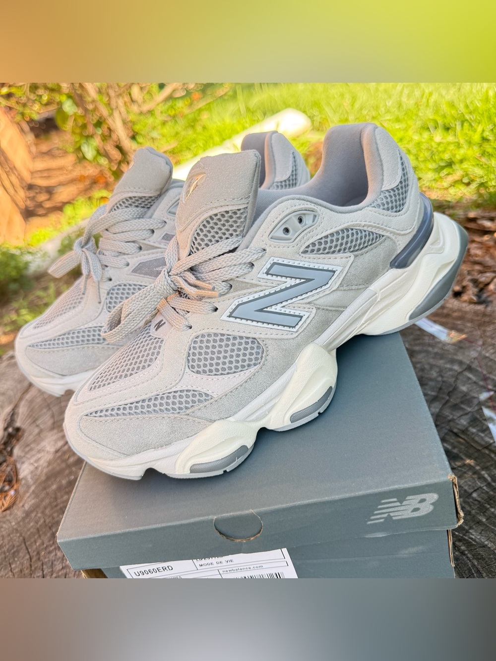 New Balance 9060 sneakers shoes Men’s Size 7